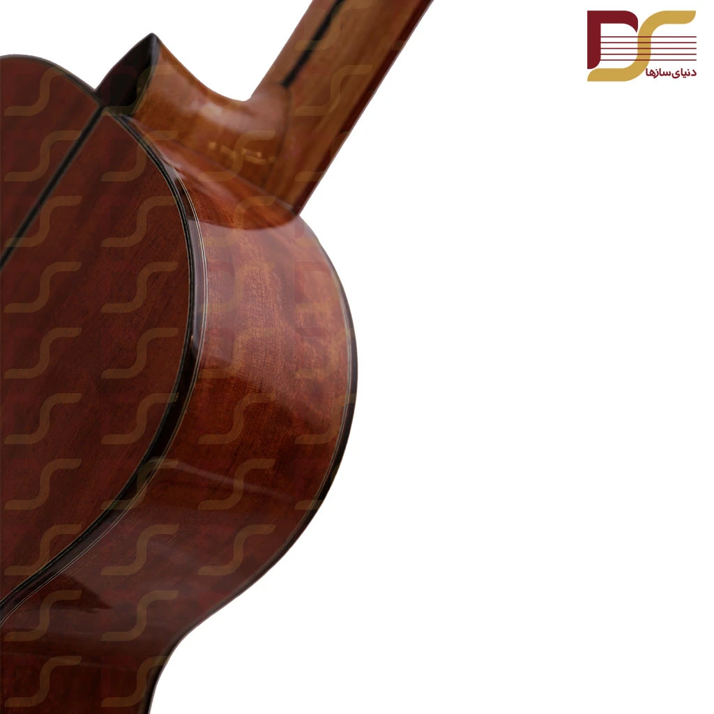گیتار کلاسیک HUR (دست ساز)