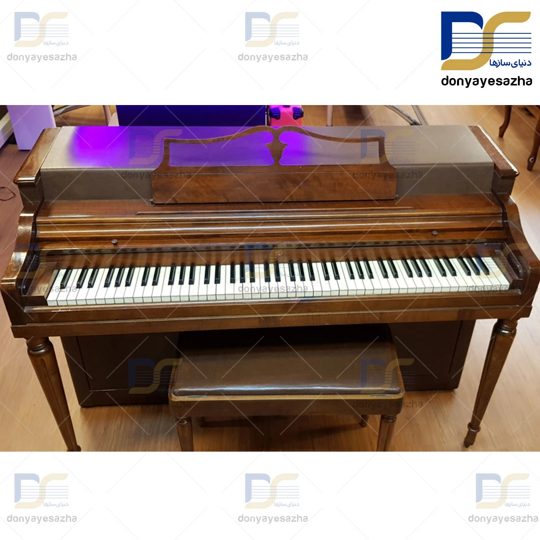 پیانو آکوستیک اسپینت ورلیتزر wurlitzwer spinet آمریکایی